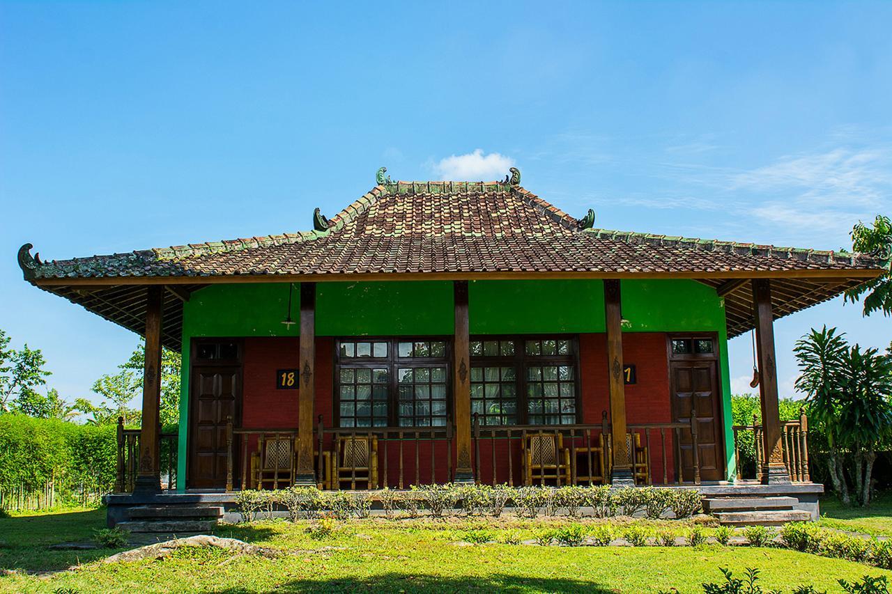 Poeri Devata Resort Hotel Prambanan Exterior photo