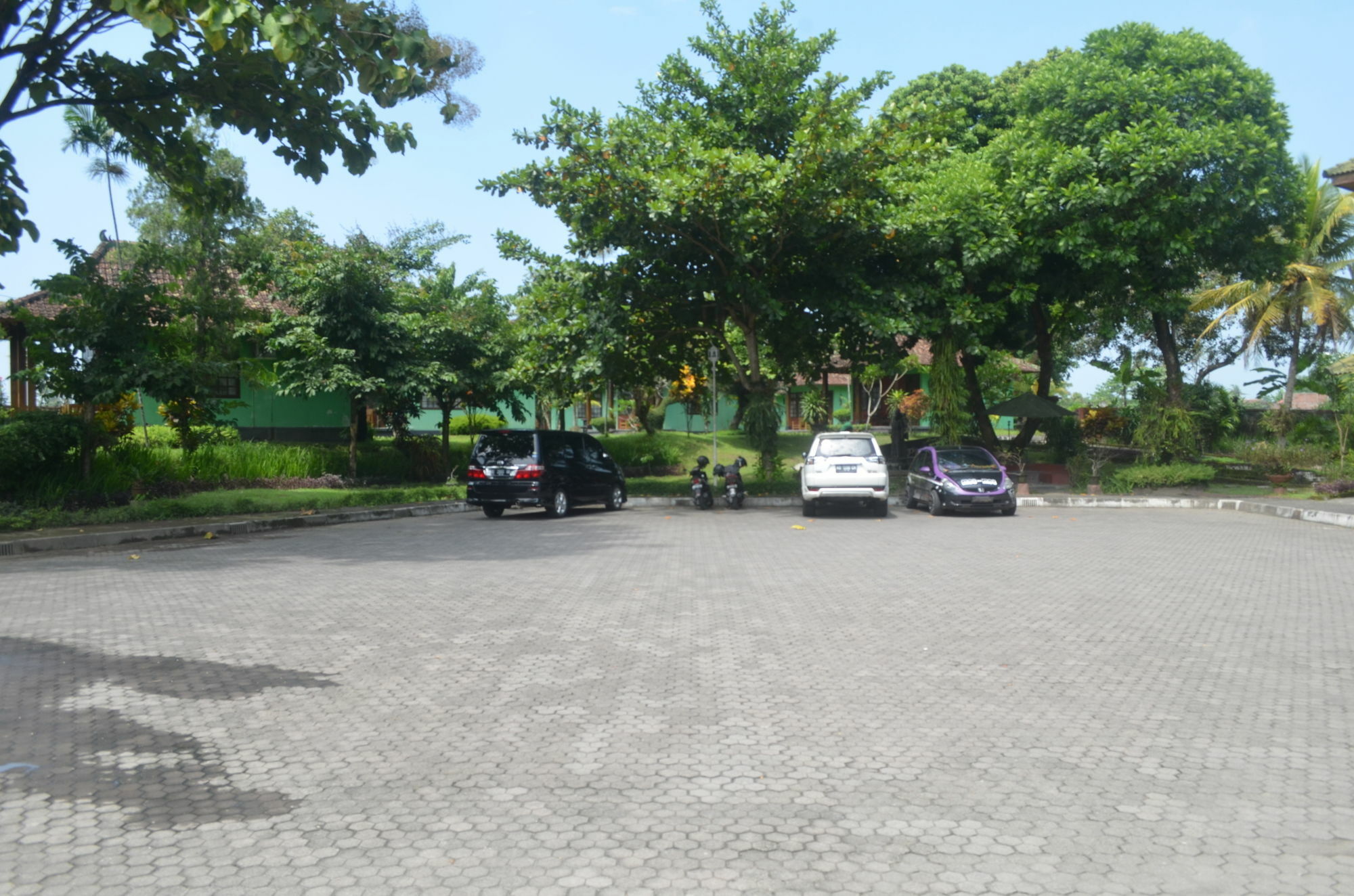 Poeri Devata Resort Hotel Prambanan Exterior photo