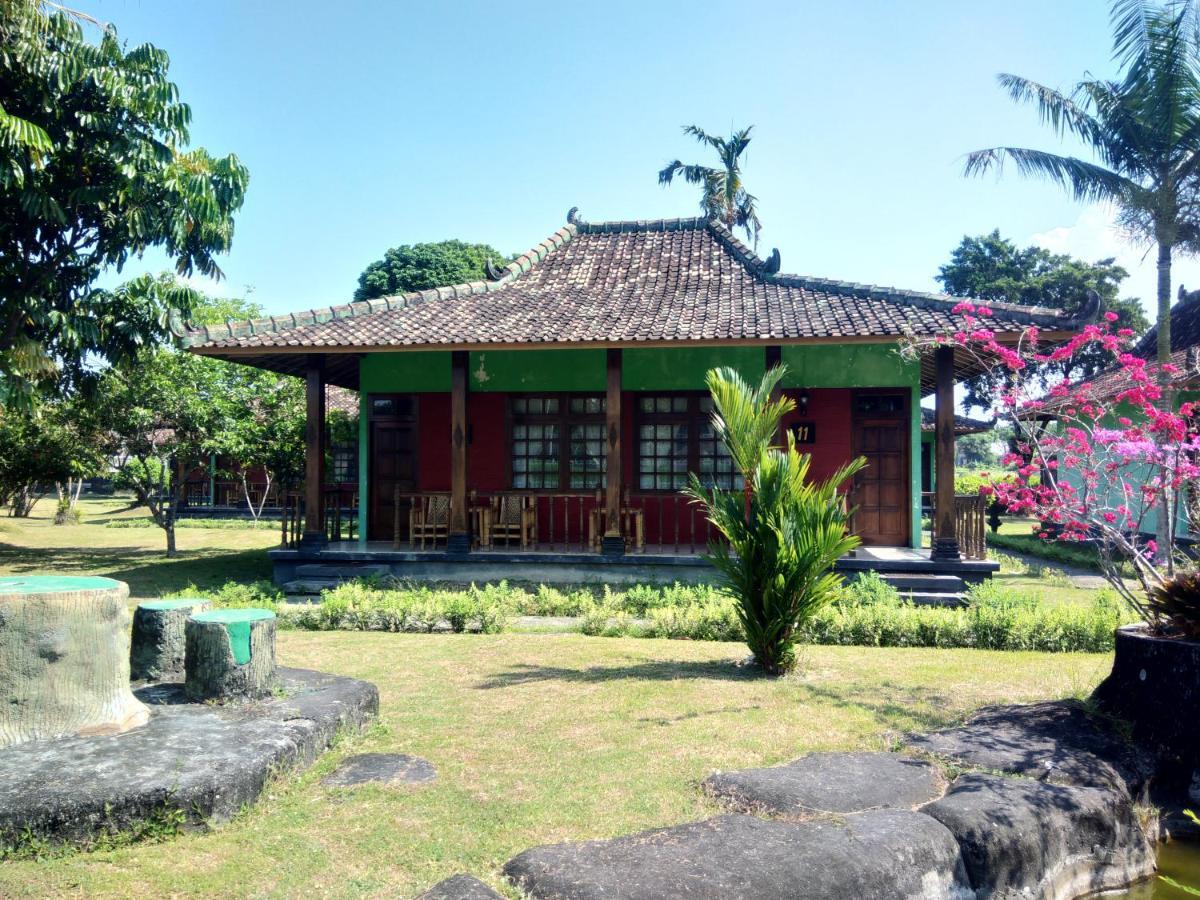 Poeri Devata Resort Hotel Prambanan Exterior photo